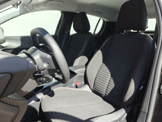 Peugeot e-208 EV Active Pack 50 kWh | Apple Carplay/Android Auto|telefoonintegratie premium | Cruise control | ... ActivLease financial lease