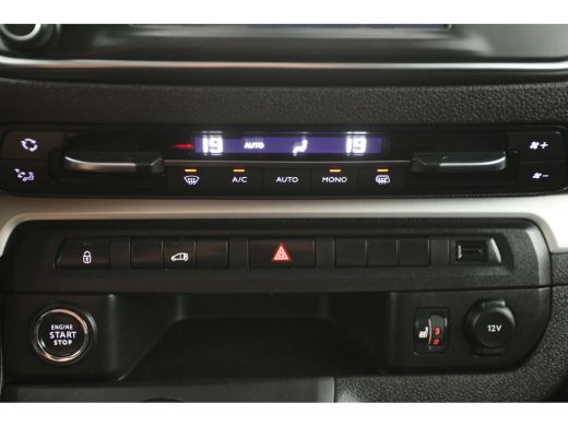 Peugeot Expert 2.0 BlueHDI 145PK L3H1 Automaat 360 Camera Airco Cruise Carplay LED 3 Persoons Navi PDC 17"LMV Tr... ActivLease financial lease