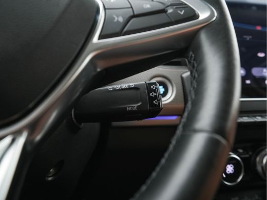 Renault Arkana 1.6 E-Tech hybrid 145 techno (INCL-BTW) *LEATHER-MICROFIBRE | FULL-LED | DIGI-COCKPIT | LANE-ASSI... ActivLease financial lease