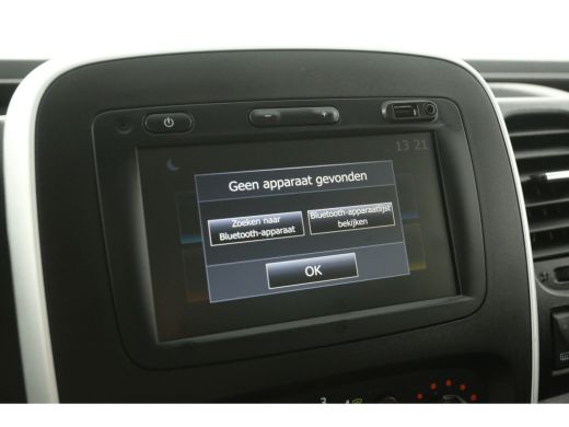 Renault Trafic 1.6 dCi T29 L1H1 Airco Cruise Navi PDC 2xSchuifdeur 3 Persoons Elektrpakket ActivLease financial lease
