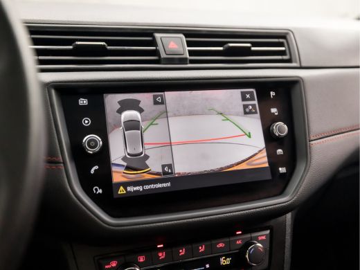 Seat Ibiza 1.0 TSI FR Business Intense (SCHUIFDAK, VIRTUAL COCKPIT, APPLE CARPLAY, GROOT NAVI, CAMERA, SPORT... ActivLease financial lease