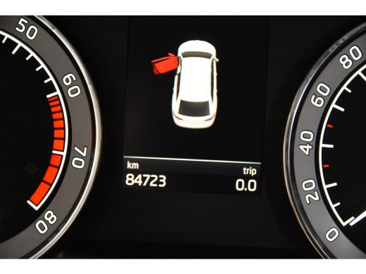 Skoda Superb Combi 1.5 TSI ACT Ambition Business *1ste Eigenaar*Navigatie*Parkassist* ActivLease financial lease