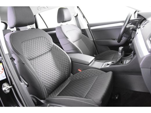 Skoda Superb Combi 1.5 TSI ACT Ambition Business *1ste Eigenaar*Navigatie*Parkassist* ActivLease financial lease