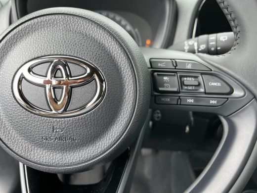 Toyota Aygo 1.0 VVT-i MT Play | Night Sky Black metallic | Nieuw uit voorraad leverbaar | ActivLease financial lease