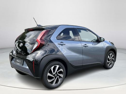 Toyota Aygo 1.0 VVT-i MT Pulse |  Celestite Grey met zwart dak | Nieuw uit voorraad leverbaar | ActivLease financial lease