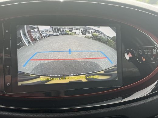 Toyota Aygo 1.0 VVT-i S-CVT Envy | Parkeersensoren | Stoelverwarming | Keyless entry | Navigatie | ActivLease financial lease