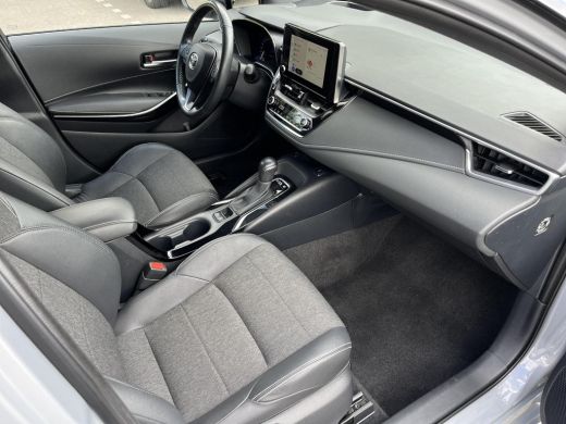 Toyota Corolla Touring Sports 1.8 Hybrid Dynamic | Navigatie | Apple CarPlay/Android auto | Achteruitrijcamera | Stoelverwarmin... ActivLease financial lease