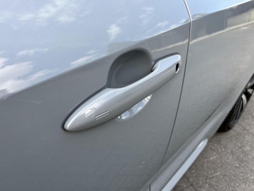 Toyota Corolla Touring Sports 1.8 Hybrid Dynamic | Navigatie | Apple CarPlay/Android auto | Achteruitrijcamera | Stoelverwarmin... ActivLease financial lease