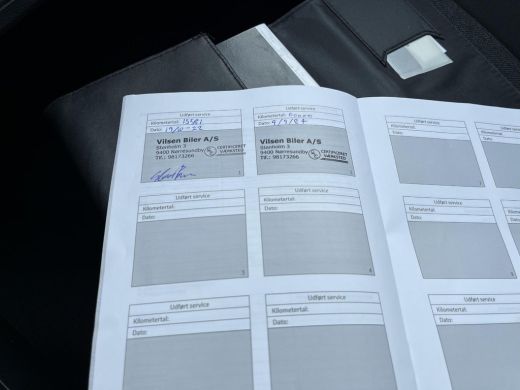 Toyota Corolla Touring Sports 1.8 Hybrid Dynamic | Navigatie | Apple CarPlay/Android auto | Achteruitrijcamera | Stoelverwarmin... ActivLease financial lease