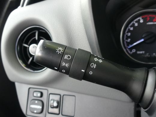Toyota Yaris 1.0 VVT-i Comfort | LAGE KM-STAND | AIRCO | ActivLease financial lease