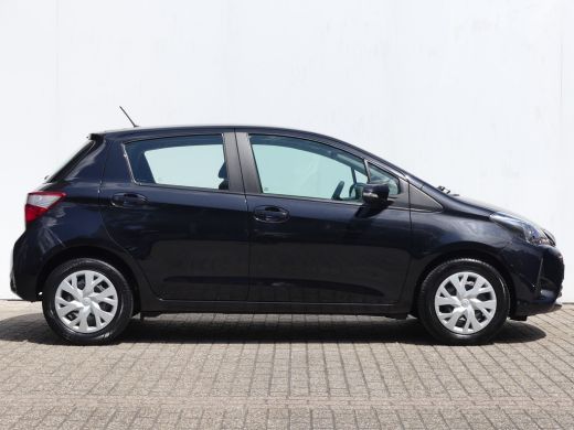Toyota Yaris 1.0 VVT-i Comfort | LAGE KM-STAND | AIRCO | ActivLease financial lease