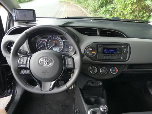 Toyota Yaris 1.0 VVT-i Comfort | LAGE KM-STAND | AIRCO | ActivLease financial lease