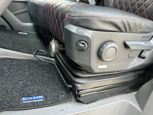 Volkswagen Crafter 35 2.0 TDI L3H2 Automaat|Trekhaak|Luxe|Led ActivLease financial lease