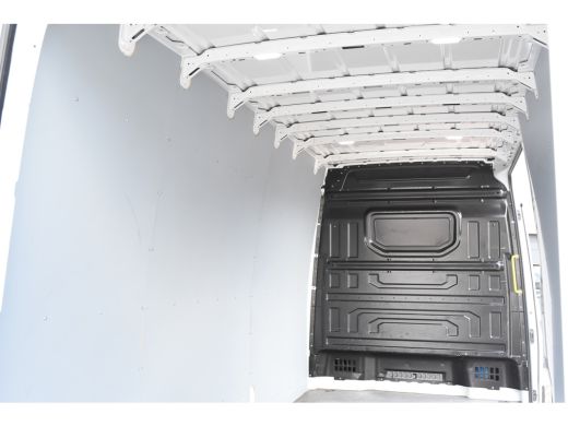 Volkswagen Crafter 35 2.0 TDI L4H3 Automaat *Leer*Navigatie*Trekhaak* ActivLease financial lease