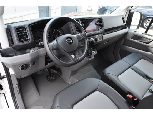 Volkswagen Crafter 35 2.0 TDI L4H3 Automaat *Leer*Navigatie*Trekhaak* ActivLease financial lease