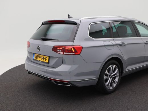 Volkswagen Passat Variant 1.4 TSi 218 Pk Automaat PHEV GTE Business | Panoramadak | 17 Inch | Winterpakket | Alcant... ActivLease financial lease