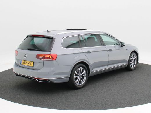 Volkswagen Passat Variant 1.4 TSi 218 Pk Automaat PHEV GTE Business | Panoramadak | 17 Inch | Winterpakket | Alcant... ActivLease financial lease