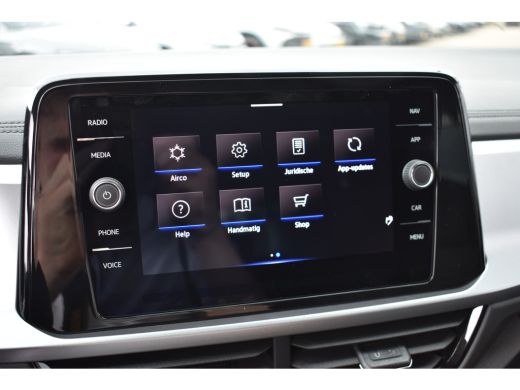 Volkswagen T-Roc Life Edition | 'App-Connect' draadloze smartphone integratie | 'App-Connect' smartphone integrati... ActivLease financial lease