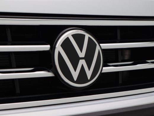 Volkswagen Tiguan 1.4 TSi 245 Pk Automaat eHybrid R-Line Business+ | Adaptive Cruise | 360° Camera | Panorama Dak |... ActivLease financial lease