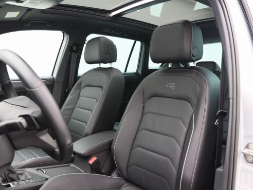 Volkswagen Tiguan 1.4 TSi 245 Pk Automaat eHybrid R-Line Business+ | Adaptive Cruise | 360° Camera | Panorama Dak |... ActivLease financial lease