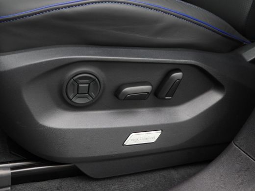 Volkswagen Touareg 3.0 TSi eHybrid 463 Pk 4MOTION R-Line | 360° Camera | Full LED | Trekhaak | Panoramadak | DynAudi... ActivLease financial lease