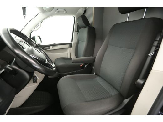 Volkswagen Transporter 2.0 TDI L1H1 150PK Automaat Airco Cruise Carplay Navigatie PDC 2xSchuifdeur ActivLease financial lease