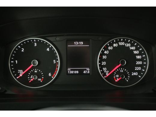 Volkswagen Transporter 2.0 TDI L1H1 150PK Automaat Airco Cruise Carplay Navigatie PDC 2xSchuifdeur ActivLease financial lease