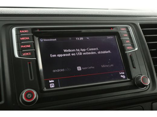 Volkswagen Transporter 2.0 TDI L1H1 150PK Automaat Airco Cruise Carplay Navigatie PDC 2xSchuifdeur ActivLease financial lease