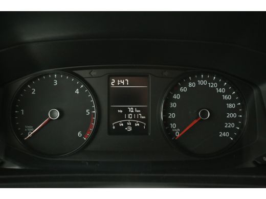 Volkswagen Transporter 2.0 TDI L2H1 Airco Parkeersensoren Elektrpakket Trekhaak ActivLease financial lease