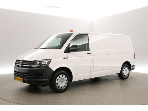 Volkswagen Transporter 2.0 TDI L2H1 Airco Parkeersensoren Elektrpakket Trekhaak ActivLease financial lease
