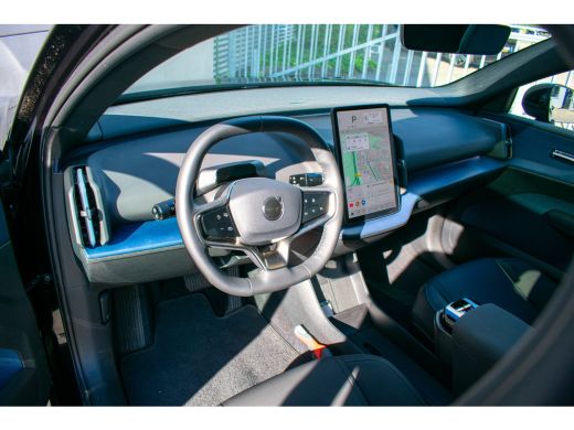 Volvo  EX30 Single Motor Extended Range Ultra 69 kWh -Pano-Stuur/stoel verw-ACC-H/K- ActivLease financial lease