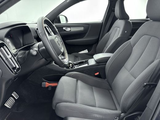 Volvo  XC40 Recharge Plus | Midnight | PDC + Camera | Adaptive Cruiscontrol | Trekhaak | ActivLease financial lease