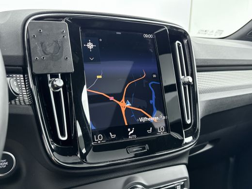Volvo  XC40 T5 Recharge R-Design ActivLease financial lease
