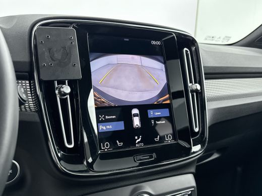 Volvo  XC40 T5 Recharge R-Design ActivLease financial lease