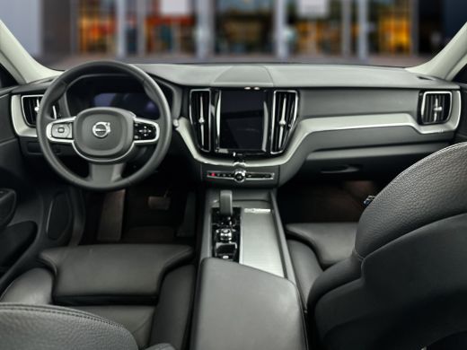 Volvo  XC60 T6 Recharge AWD Plus Bright | 19" | Panoramadak | Leder | Adaptieve cruise | Elektr. verst. stoel... ActivLease financial lease