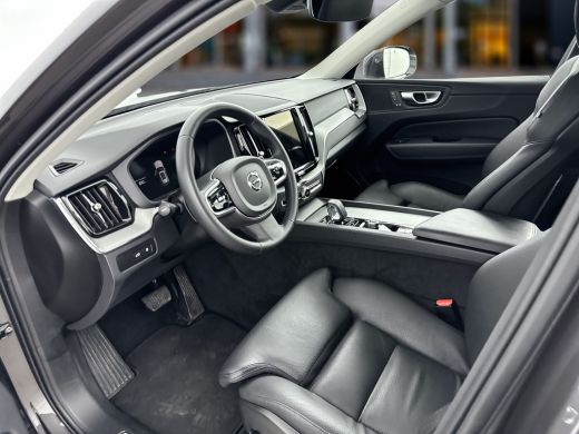 Volvo  XC60 T6 Recharge AWD Plus Bright | 19" | Panoramadak | Leder | Adaptieve cruise | Elektr. verst. stoel... ActivLease financial lease