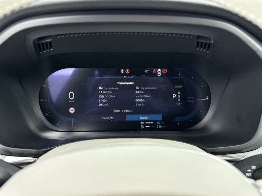 Volvo  XC60 T8 Recharge AWD Plus Dark | 21" | Luchtvering | Geventileerd Nappa Leder | 360 Camera | Trekhaak ... ActivLease financial lease