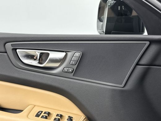 Volvo  XC60 T8 Recharge AWD Plus Dark | 21" | Luchtvering | Geventileerd Nappa Leder | 360 Camera | Trekhaak ... ActivLease financial lease
