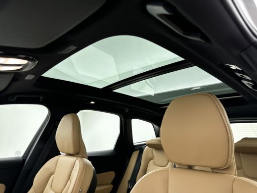 Volvo  XC60 T8 Recharge AWD Plus Dark | 21" | Luchtvering | Geventileerd Nappa Leder | 360 Camera | Trekhaak ... ActivLease financial lease