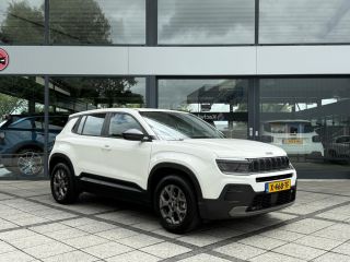 Jeep Avenger Longitude 54 kWh | Navi | Carplay | Stoelverwarming |