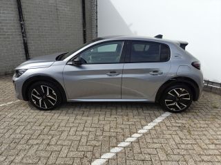 Peugeot 208 Hybrid 136 e-DCS6 GT | Achterbank in delen neerklapbaar | Achterspoiler | Achteruitrijcamera | Ac...