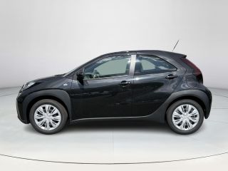 Toyota Aygo 1.0 VVT-i MT Play | Night Sky Black metallic | Nieuw uit voorraad leverbaar |