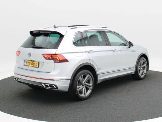 Volkswagen Tiguan 1.4 TSi 245 Pk Automaat eHybrid R-Line Business+ | Adaptive Cruise | 360° Camera | Panorama Dak |...