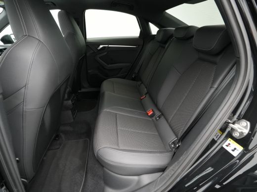 Audi A3 Limousine 35 TFSI 150pk S-Tronic S-Line edition Panorama Navigatie Acc Led ActivLease financial lease