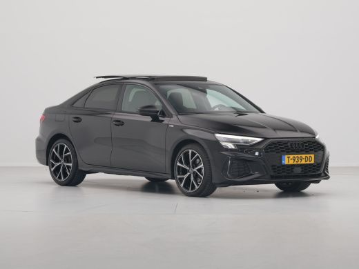 Audi A3 Limousine 35 TFSI 150pk S-Tronic S-Line edition Panorama Navigatie Acc Led ActivLease financial lease