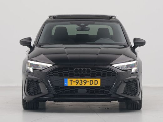 Audi A3 Limousine 35 TFSI 150pk S-Tronic S-Line edition Panorama Navigatie Acc Led ActivLease financial lease