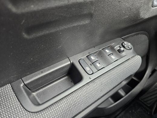 Citroën C3 Aircross 1.2 PureTech S&S Business | Airco (automatisch) | Apple Carplay/Android Auto|telefoonintegratie p... ActivLease financial lease