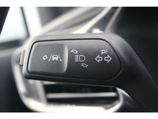 Ford Fiesta 1.0 Hybrid ST-Line | Carplay | Climate | PDC | Navi | LED | Cruise | | Carplay | Climate | PDC | ... ActivLease financial lease
