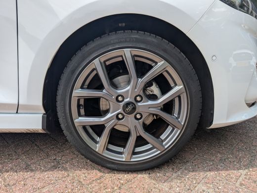 Ford Fiesta 1.0 EcoBoost 125pk Hybrid ST-Line X | Navi | B&O | Winterpack | Keyless | Parkeerassistent | Came... ActivLease financial lease