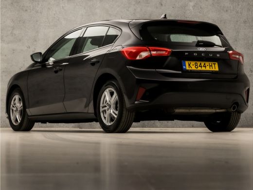 Ford Focus 1.0 EcoBoost Business Sport (GROOT NAVI, APPLE CARPLAY, CAMERA, CLIMATE, SPORTSTOELEN, LM VELGEN,... ActivLease financial lease